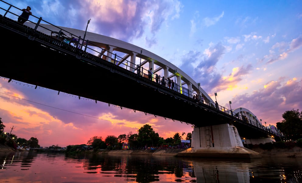 Cheap car rentals in Lampang Province, Thailand