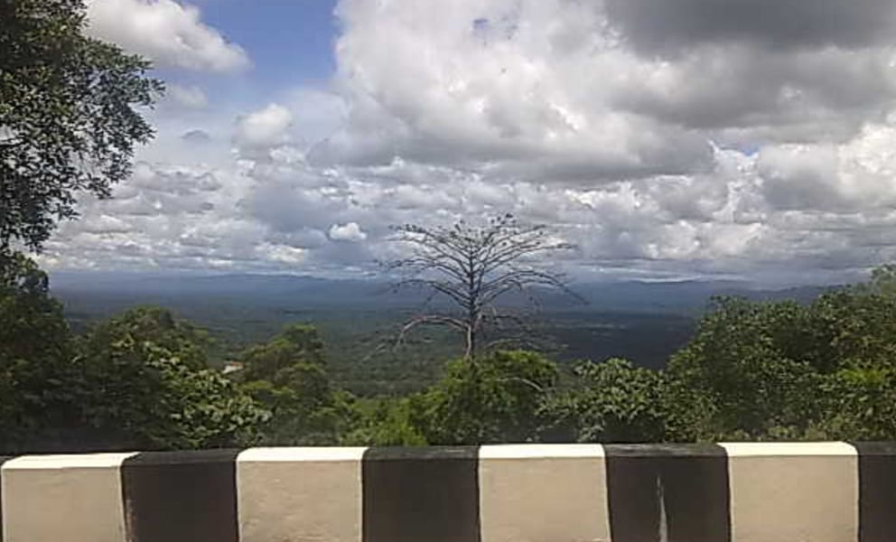 Cheap car rentals in Limbang, Malaysia