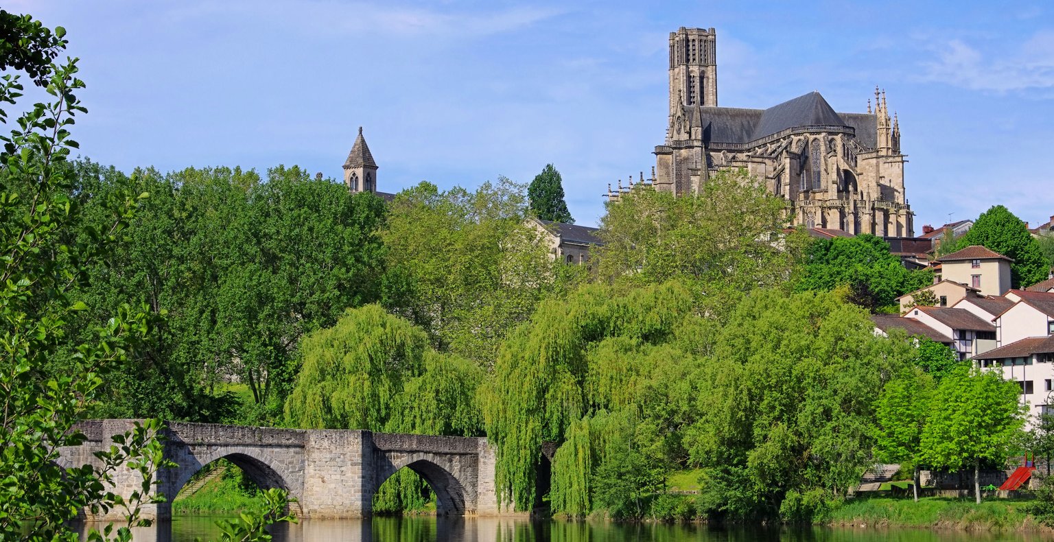 Cheap flights from Nice to Limoges from £93