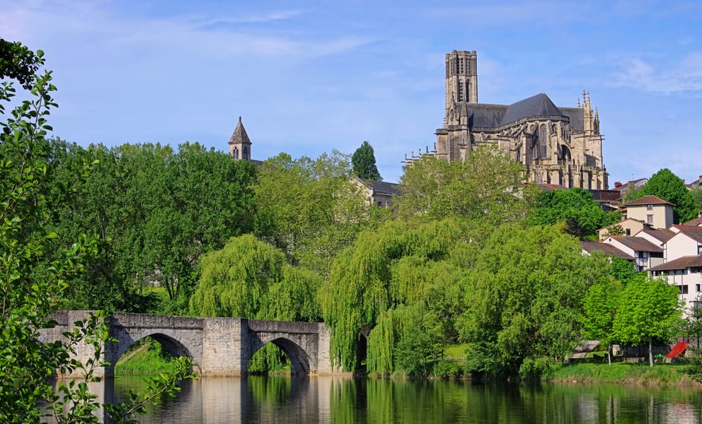 Vols à bas prix depuis Édimbourg, Royaume-Uni vers Limoges, France