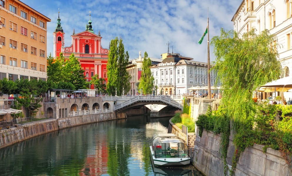 Cheap flights from Paris, France to Ljubljana, Slovenia