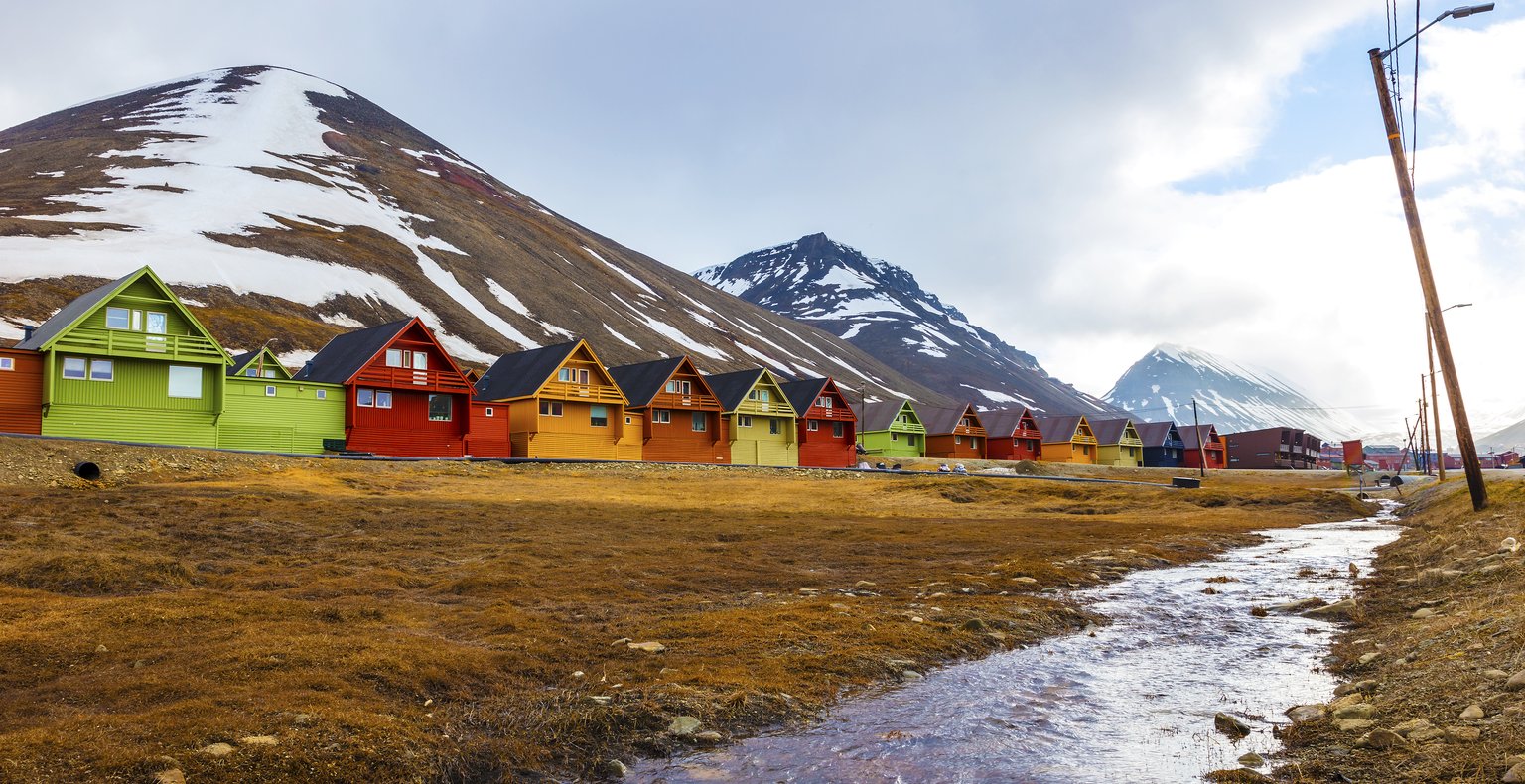 Günstige Flüge von Oslo nach Longyearbyen ab 123 €