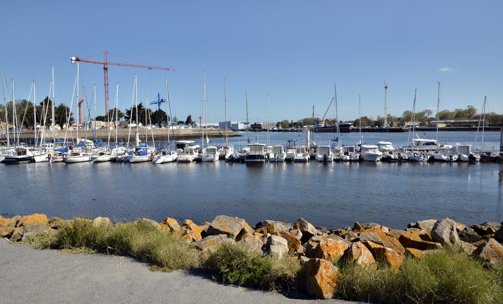 Tanie wypożyczalnie samochodów w Loriencie, Francja