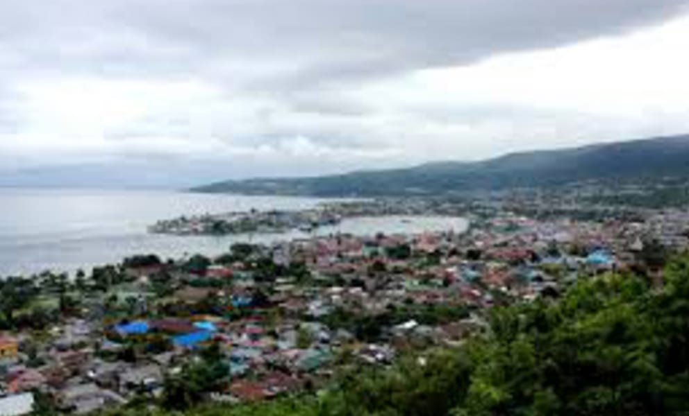 Günstige Flüge von Manado, Indonesien nach Luwuk, Indonesien