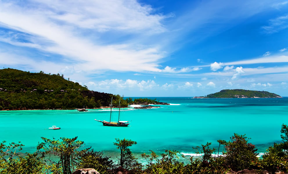 Cheap flights from Windhoek, Namibia to Mahé, Seychelles
