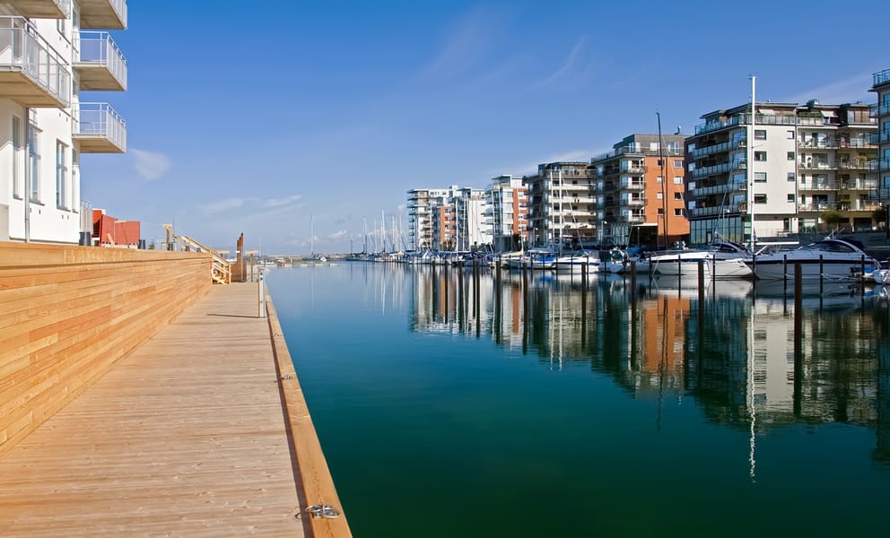 Cheap car rentals in Malmö, Sweden