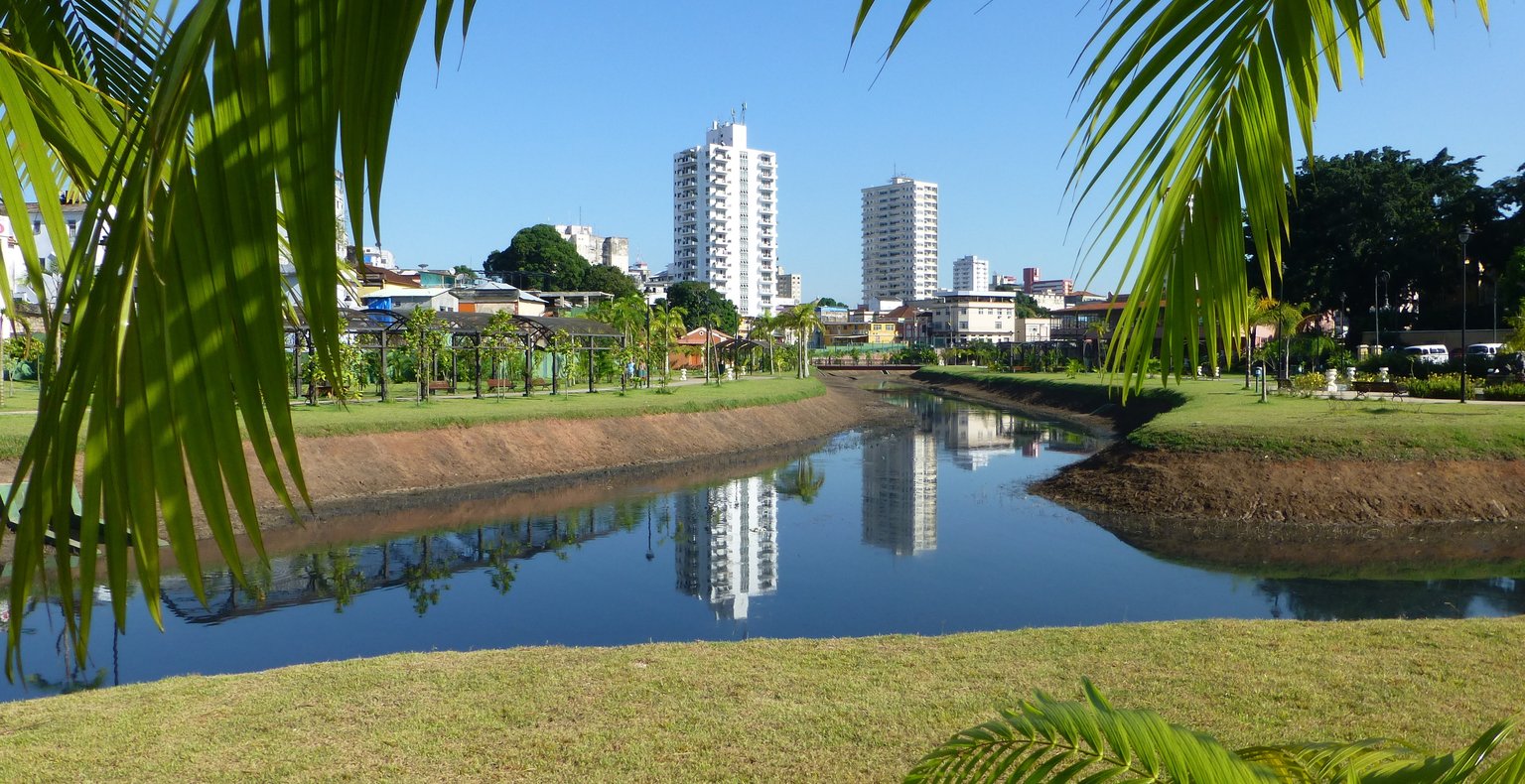 Cheap flights from Frankfurt to Manaus from £471