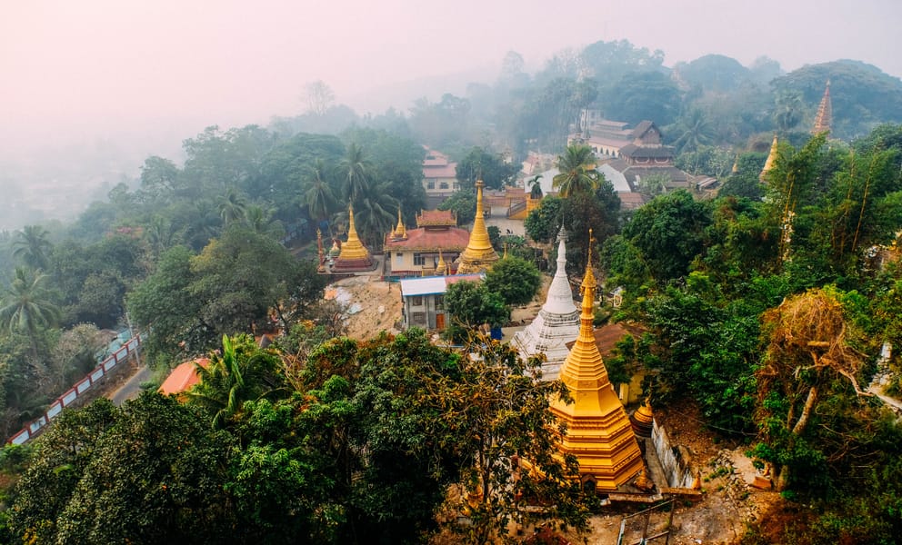 Location de voiture pas chère à Mawlamyine, Myanmar (Birmanie)