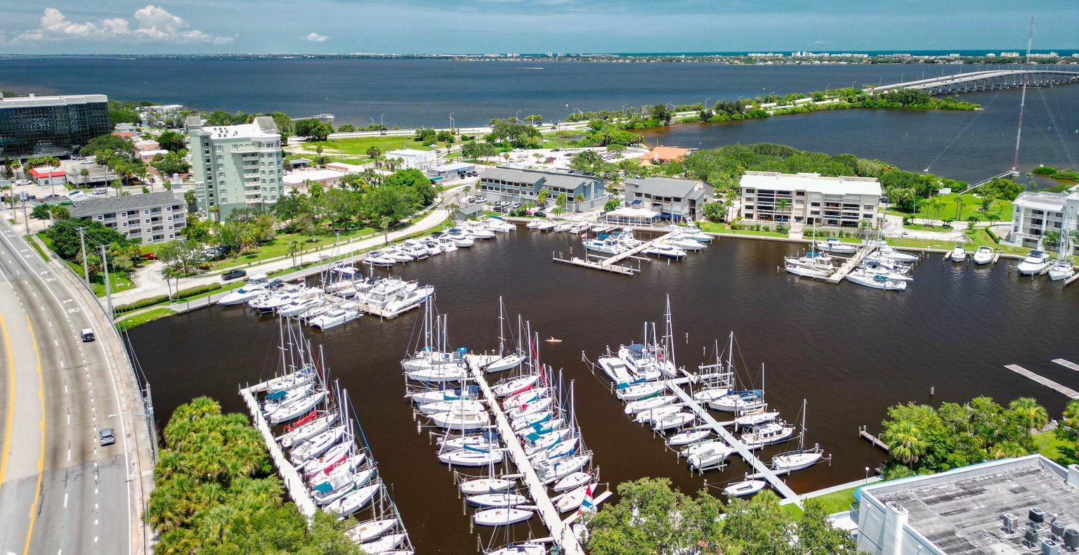 Cheap flights from Toronto to Melbourne from CA$294