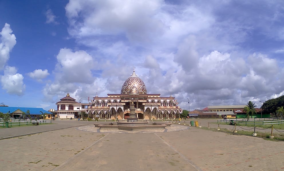 Cheap car rentals in Merauke, Indonesia