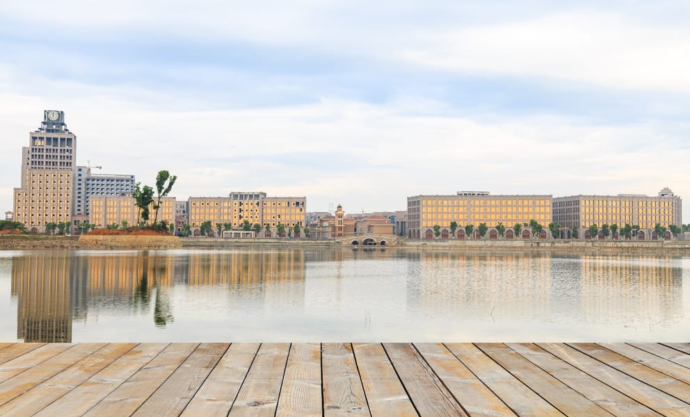 Location de voiture pas chère à Mianyang, Chine