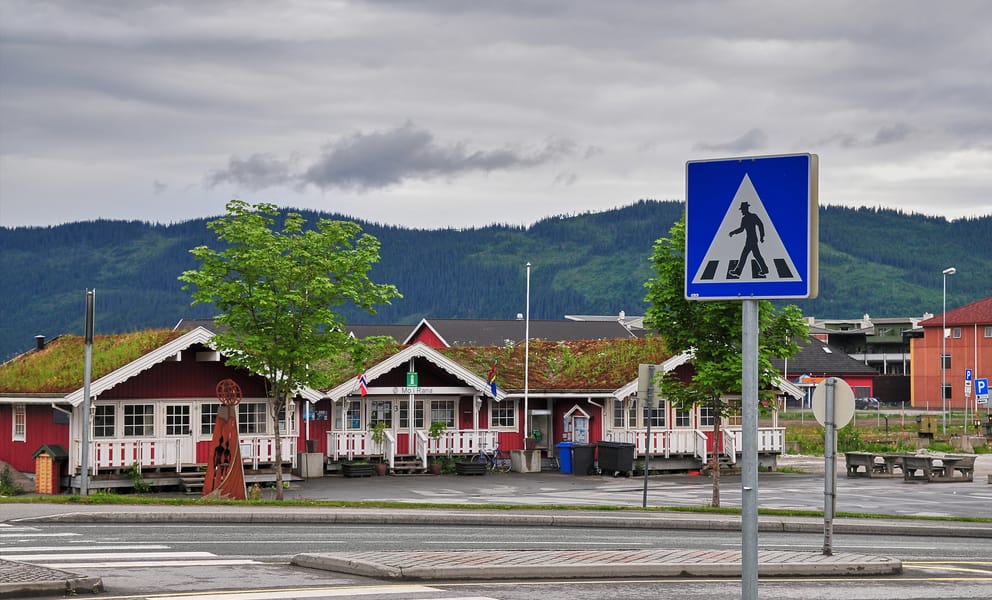 Lacný prenájom áut v Mo i Rane, Nórsko