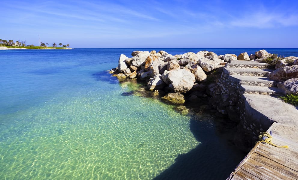 Lacný prenájom áut v Montego Bay, Jamajka