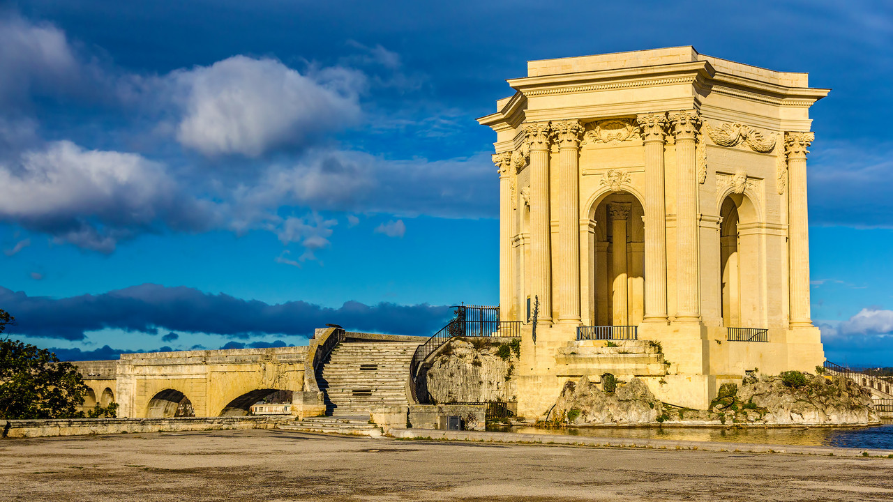 Cheap flights from London to Montpellier from £47