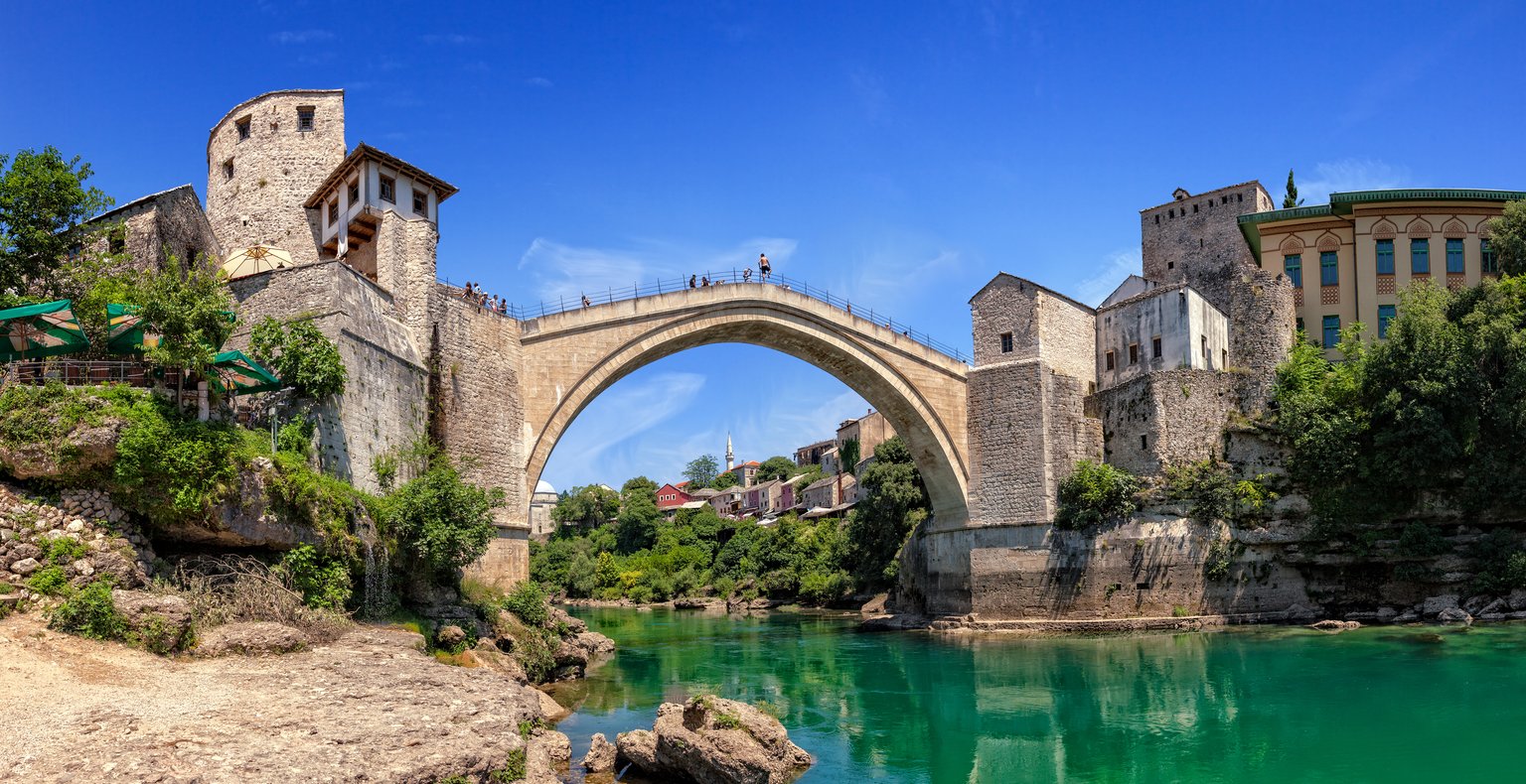 Voli economici da Milano to Mostar a partire da 103 €