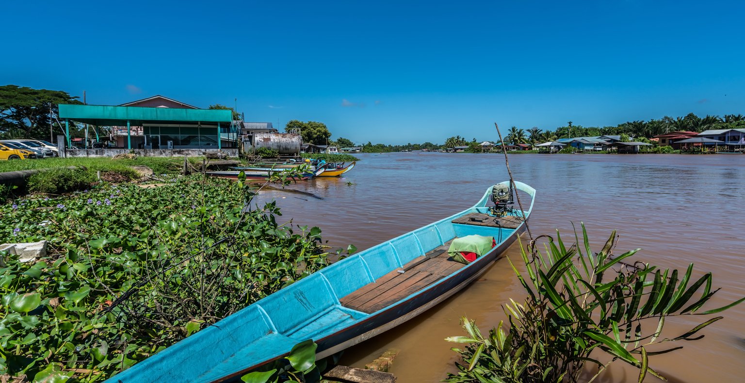 Etsi halpoja lentoja to Mukah