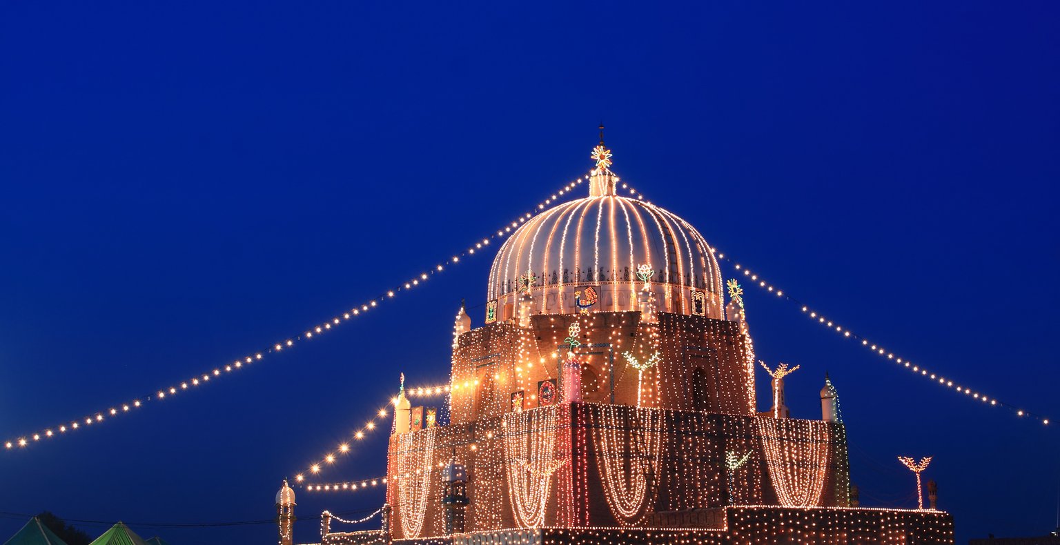 Vuelos baratos de Cancún a Multán a partir de 571 €