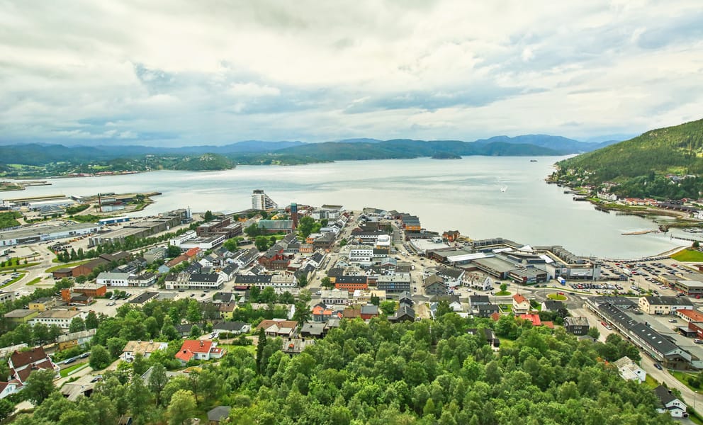 Billige flyvninger fra Oslo, Norge til Namsos, Norge