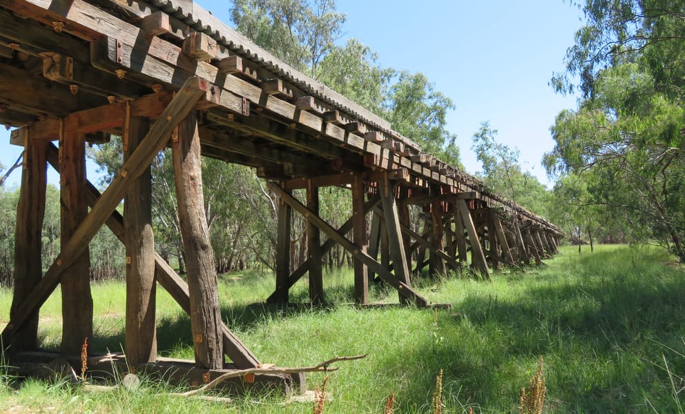 Tanie wypożyczalnie samochodów w Narrandera, Australia