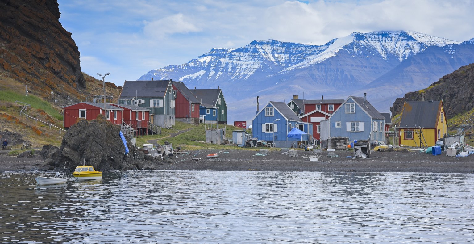 Trouvez des vols à prix mini vers Niaqornat