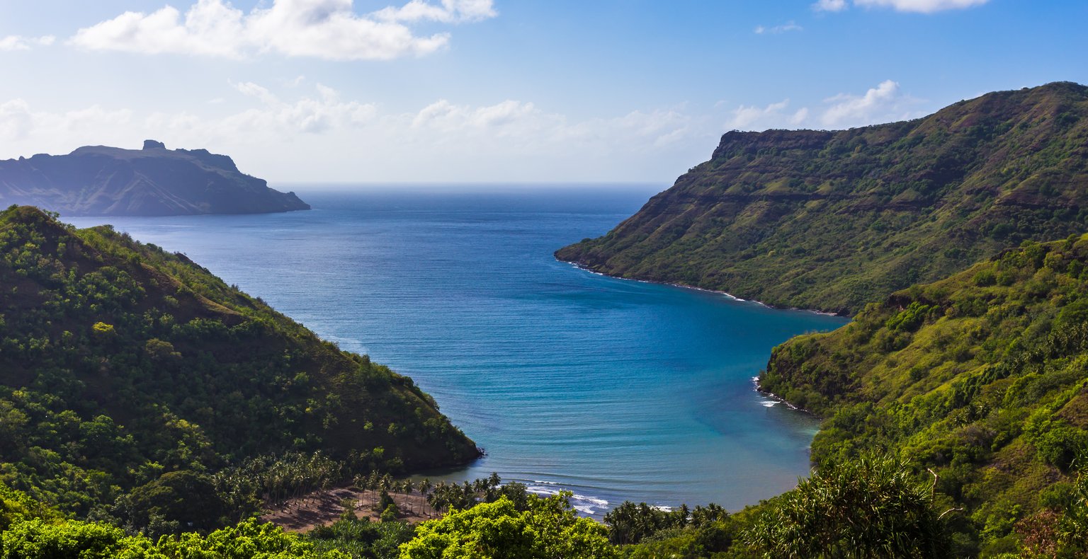 Cheap flights from London to Nuku Hiva from £993