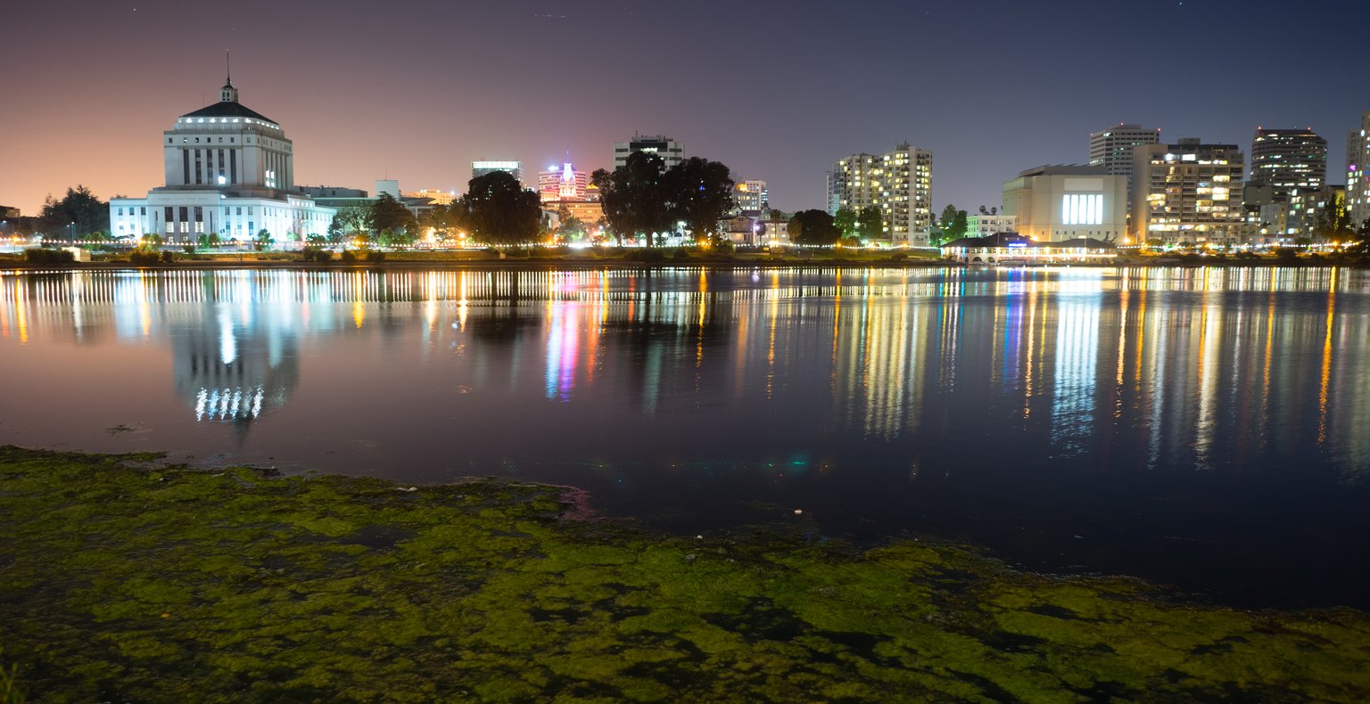 Cheap flights from Santa Ana to Oakland from $170