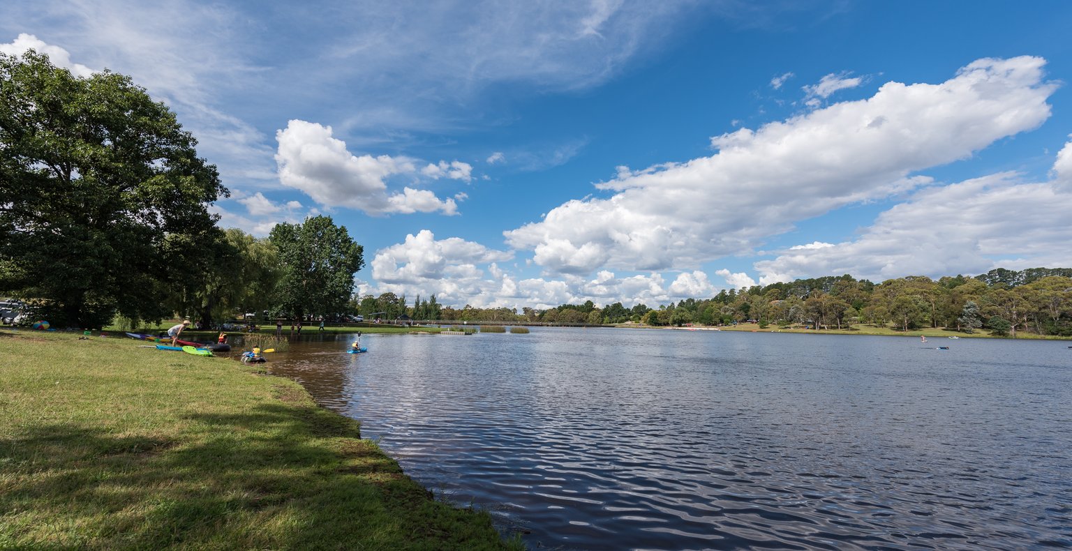 Cheap flights from Mount Isa to Orange from £355