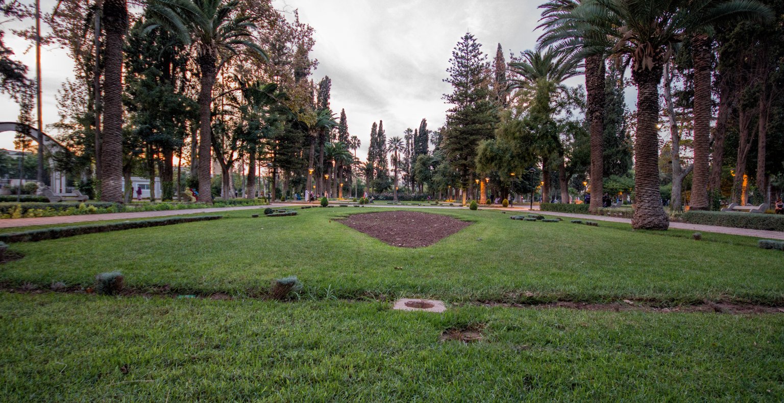 Vuelos baratos de Murcia a Uchda a partir de 100 €