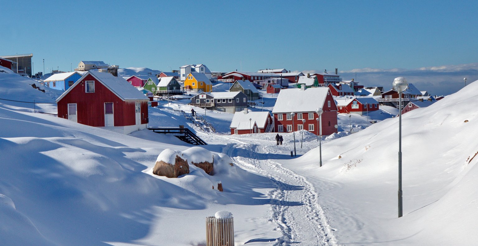 Flights to Paamiut, Greenland