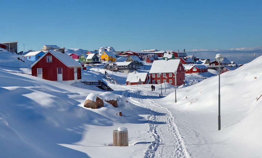 Cheap car rentals in Paamiut, Greenland