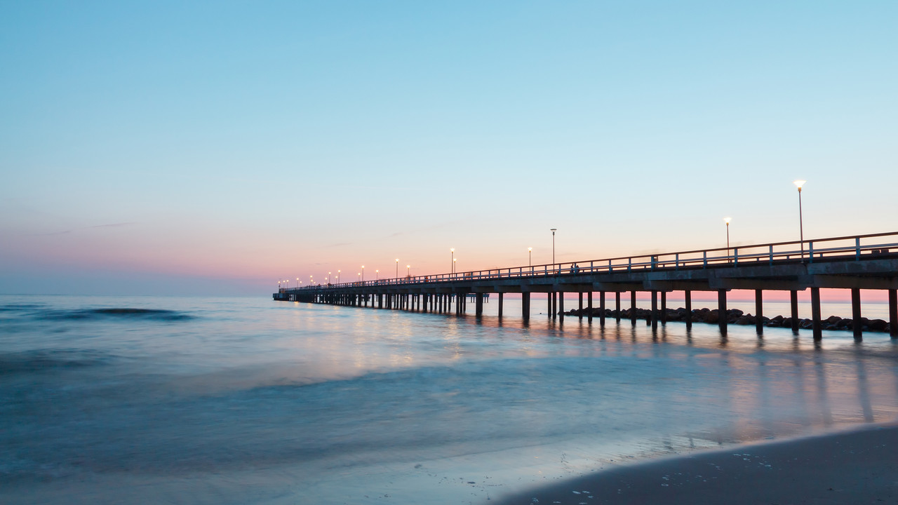 Cheap flights from Glasgow to Palanga from £81