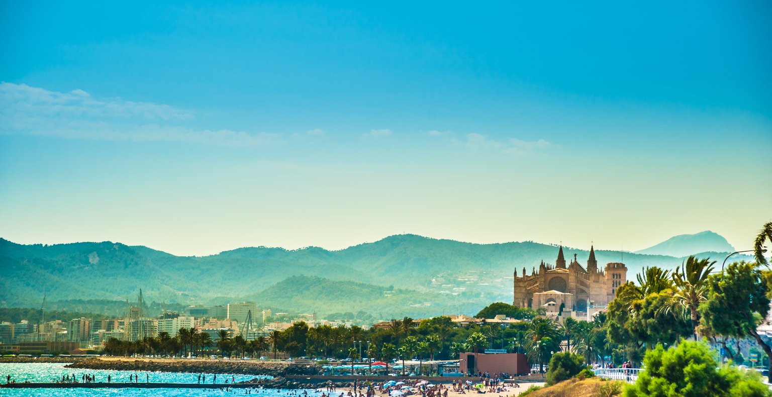 Goedkope vluchten van Amsterdam naar Palmas vanaf 579 €