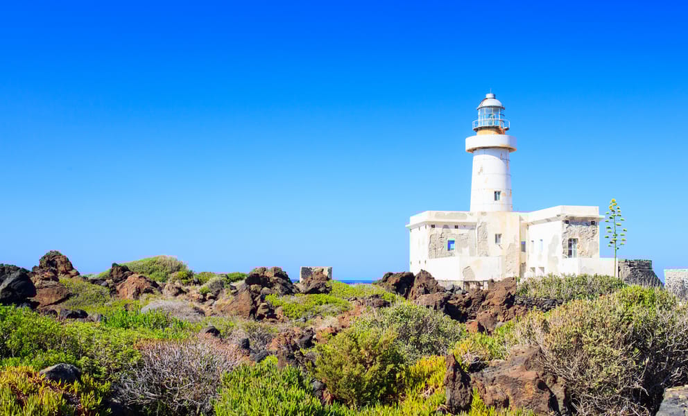 Billig biluthyrning i Pantelleria, Italien