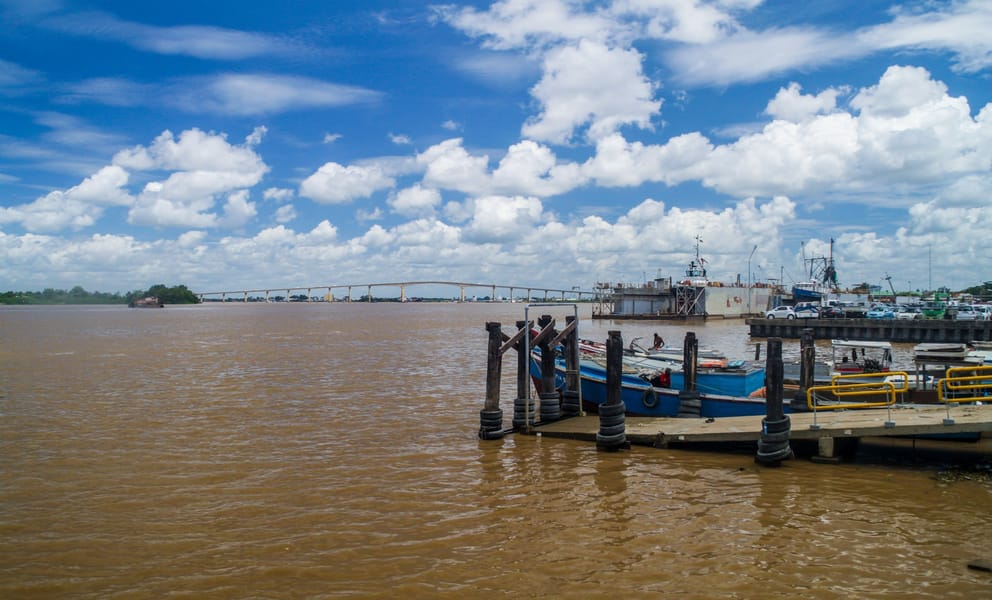 Günstige Mietwagen in Paramaribo, Suriname