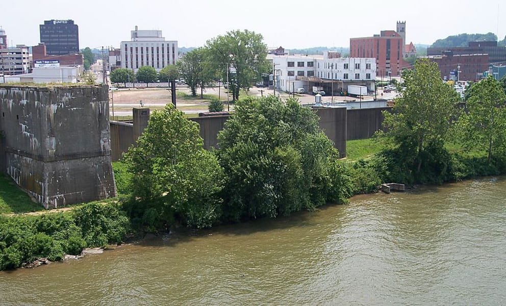 Cheap car rentals in Parkersburg, United States