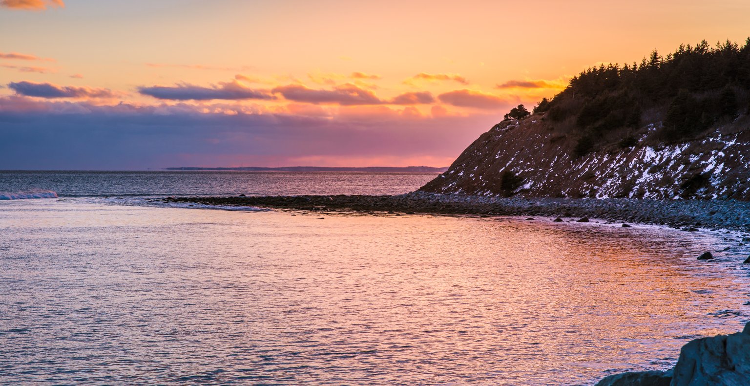 Cheap flights from Sydney to Parkes from £85