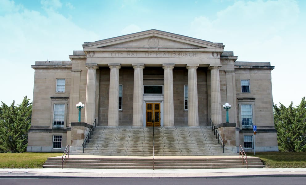 Cheap car rentals in Plattsburgh, United States