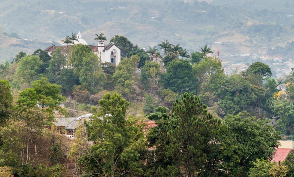 Halpa autonvuokraus Popayánissa (Kolumbia)