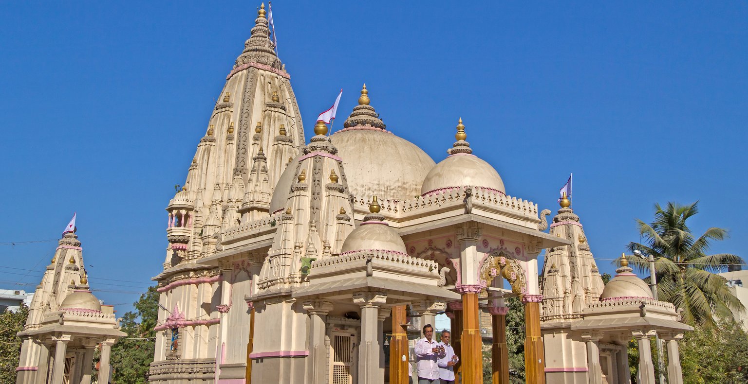 חיפוש טיסות זולות to Porbandar