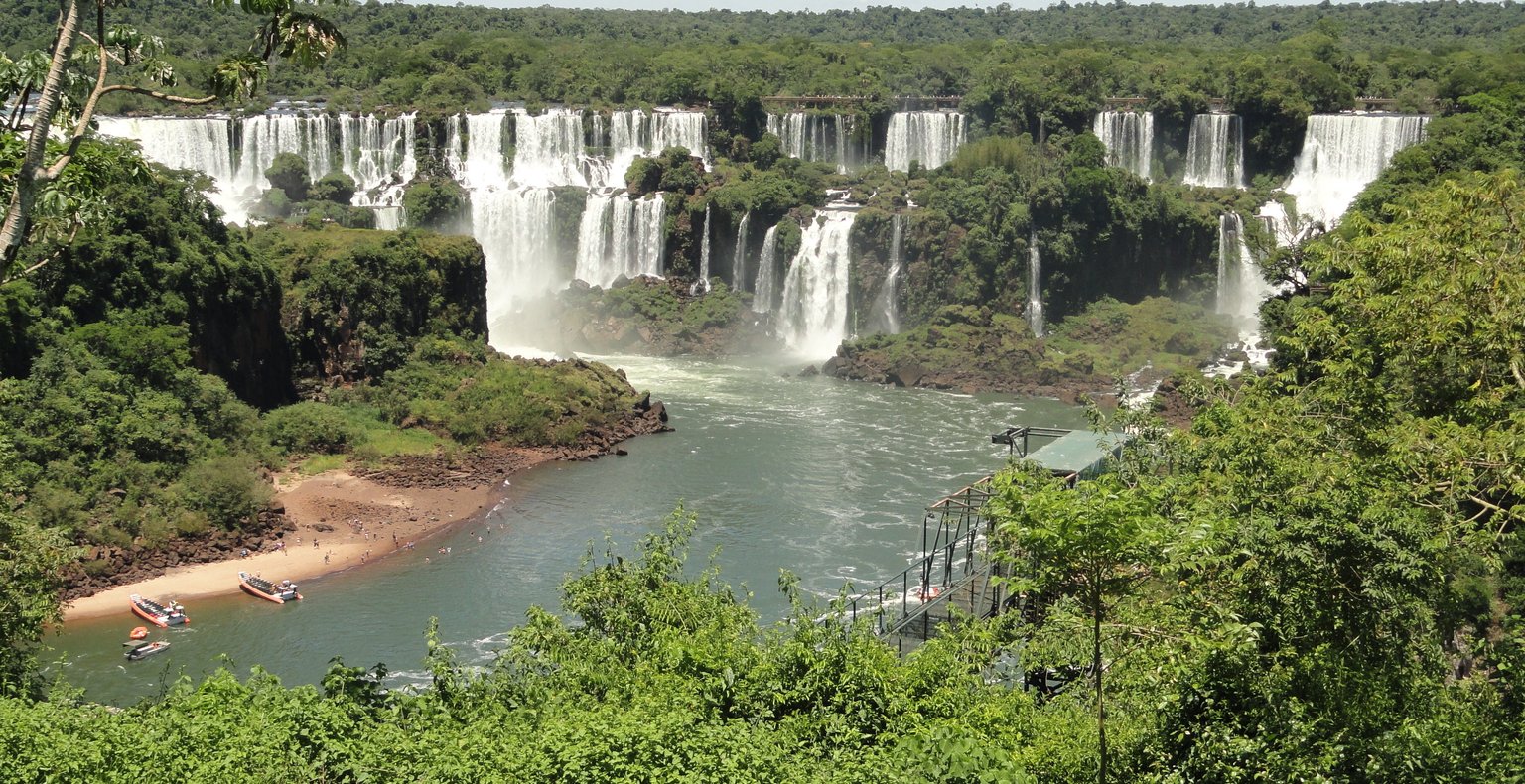 Günstige Flüge von Punta del Este nach Puerto Iguazú ab 181 €