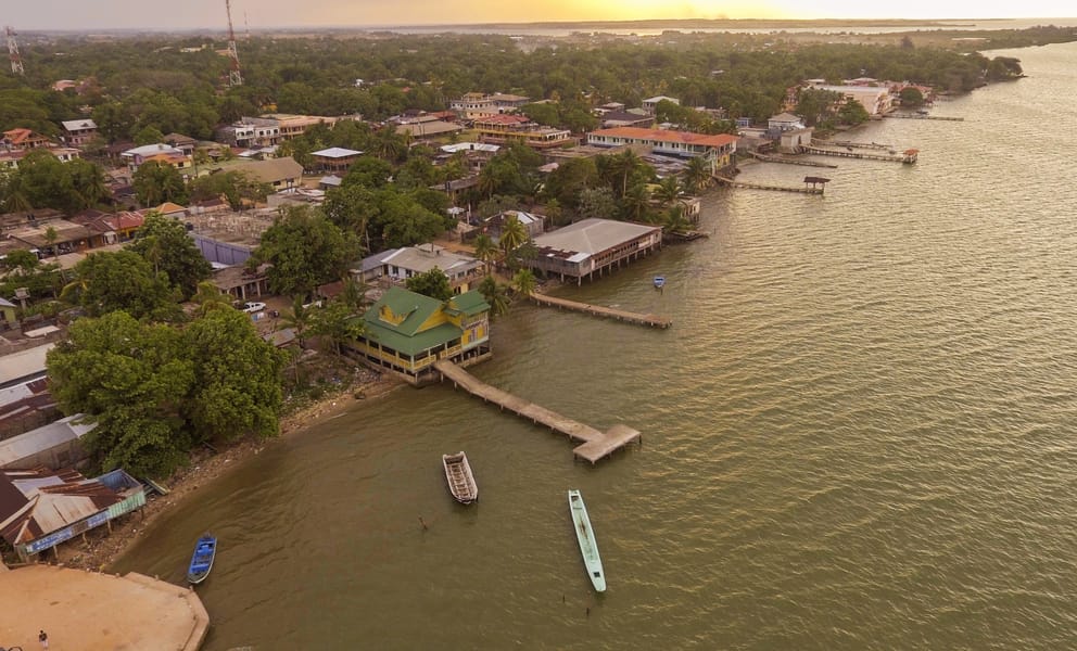 Cheap car rentals in Puerto Lempira, Honduras