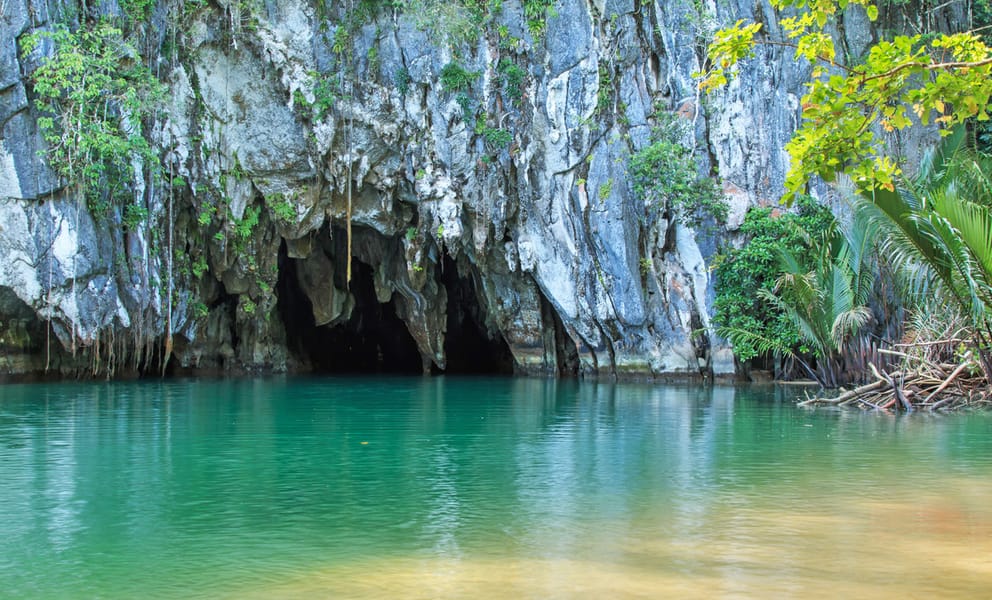 Cheap flights from London to Puerto Princesa