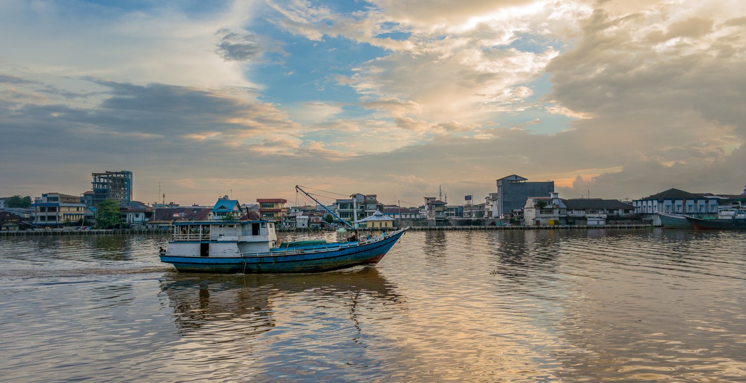 Tanie bilety to Putussibau, Indonezja