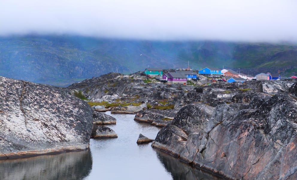 Cheap car rentals in Qeqertarsuaq, Greenland