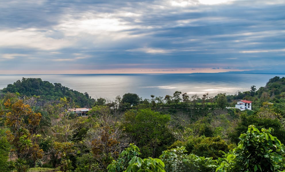 Cheap car rentals in Quepos, Costa Rica