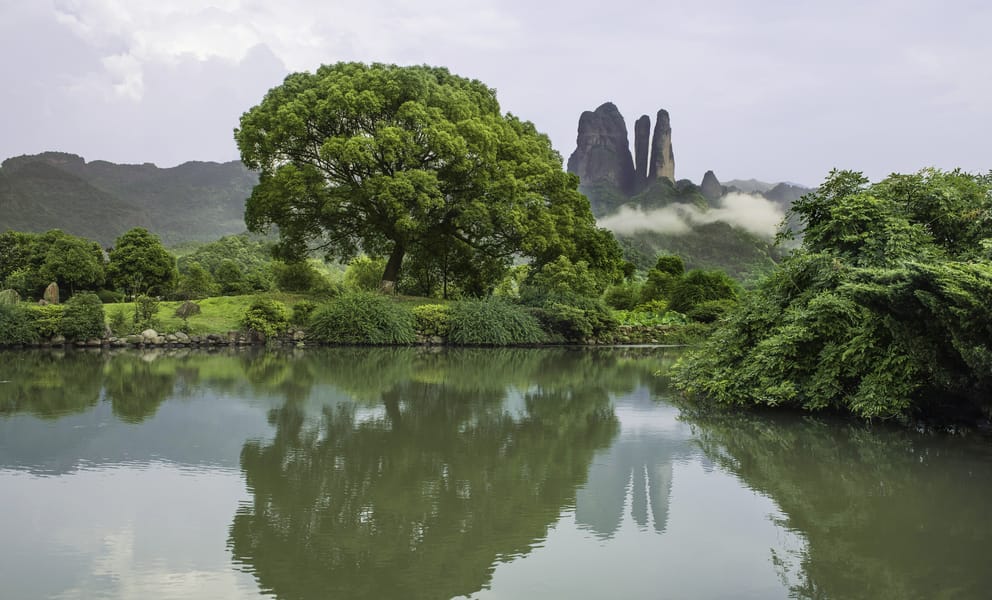 Location de voiture pas chère à Quzhou, Chine