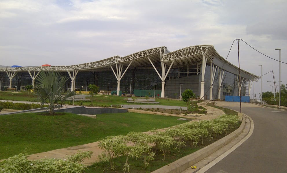 Cheap car rentals in Raipur, India