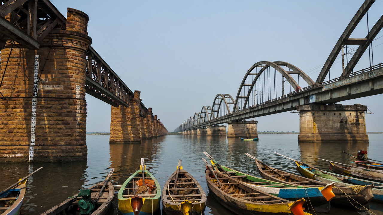 Cheap flights from Bengaluru to Rajahmundry from £54