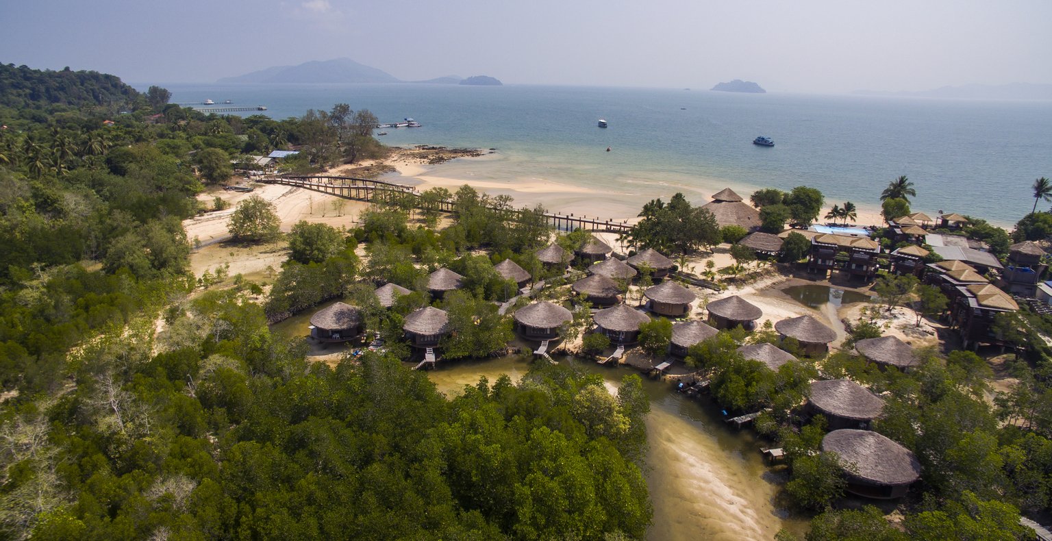 Cheap flights from Vientiane to Ranong Province from CA$162