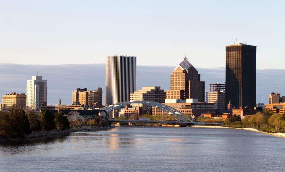 Cheap car rentals in Rochester, United States